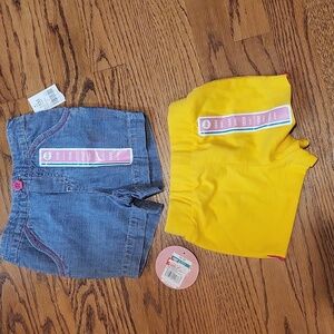 Lot of 2 NWT  18M  baby short size denim and yellow 100% cotton